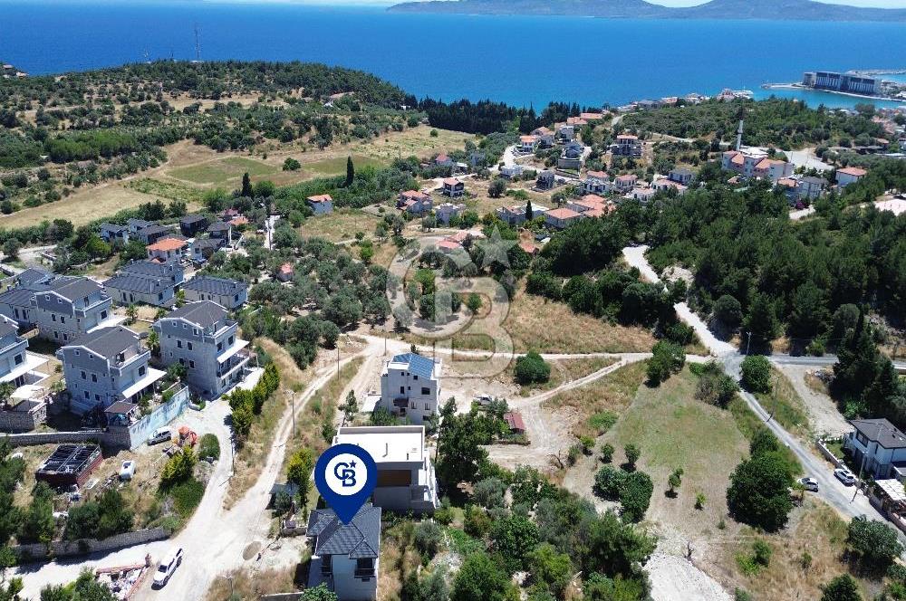 Karaburun Mordoğan'da 3+1 Satılık Müstakil Villa