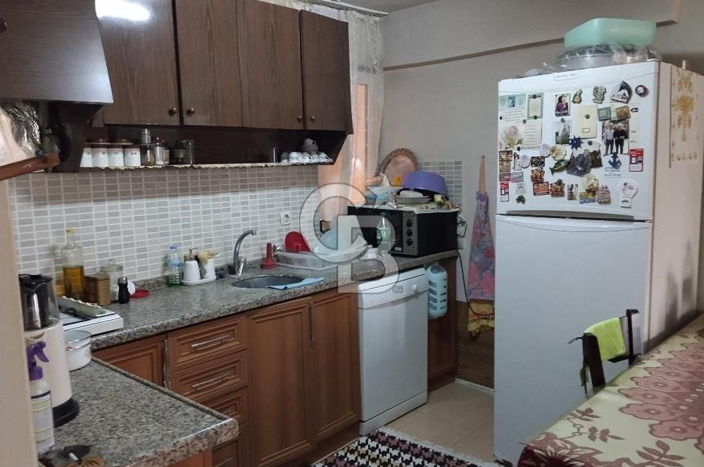 Burhaniye Kocacami Mahallesinde Satılık 3+1 Daire