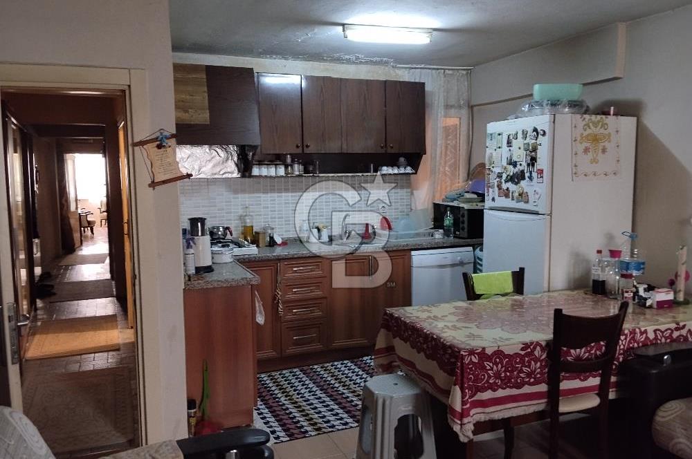 Burhaniye Kocacami Mahallesinde Satılık 3+1 Daire