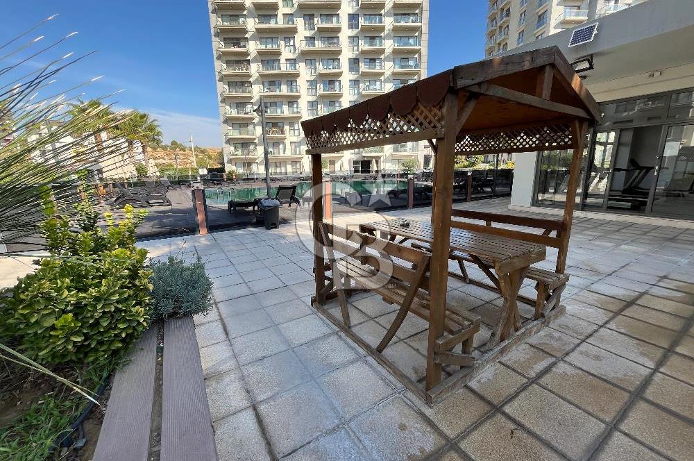 ÇİĞLİ KİRALIK 1+1 EŞYALI DAİRE MARKA 333 SİTESİNDE TAŞINMAYA HAZIR
