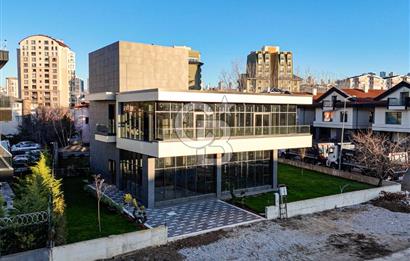 PARK CADDESİ'NDE ÖZEL MİMARİYE SAHİP PRESTİJLİ KURUMSAL BİNA