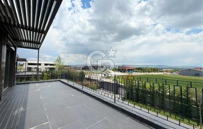 Gölbaşı Karşıyaka'da Yerden Isıtmalı Satılık Lüks Villa