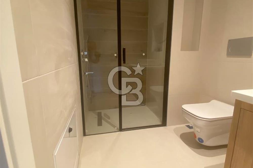 Çeşme'de Denize Yürüme Mesafesinde Yıllık Kiralık Villa