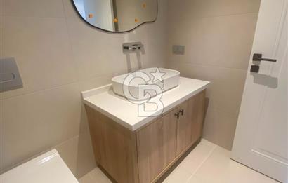 Çeşme'de Denize Yürüme Mesafesinde Yıllık Kiralık Villa