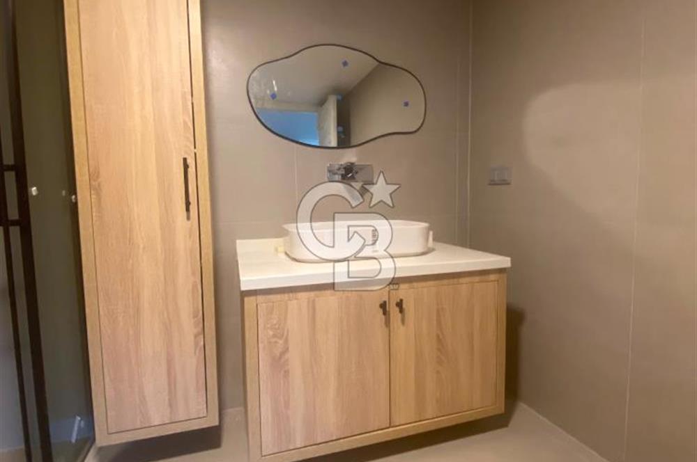 Çeşme'de Denize Yürüme Mesafesinde Yıllık Kiralık Villa
