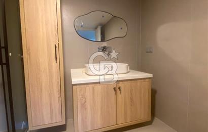 Çeşme'de Denize Yürüme Mesafesinde Yıllık Kiralık Villa