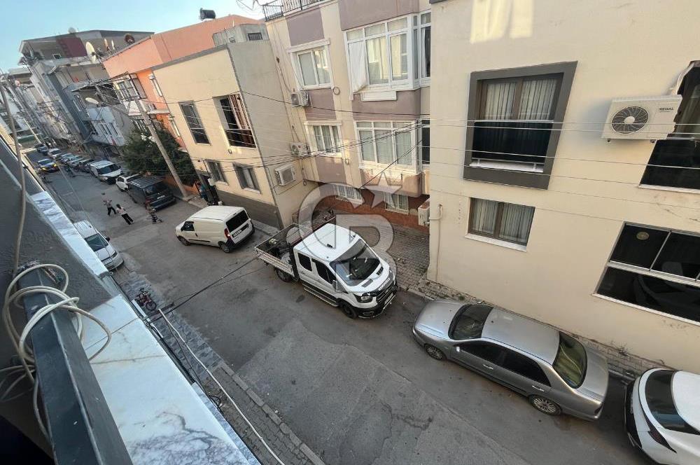 İzmir Buca Yenigün Mahallesi 1+1 Kiralık Daire