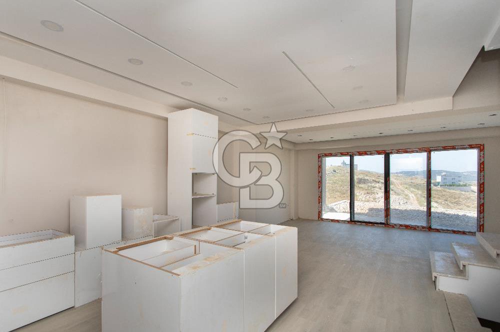 Menemen Maltepe'de Satılık Natamam 4+1 Villa