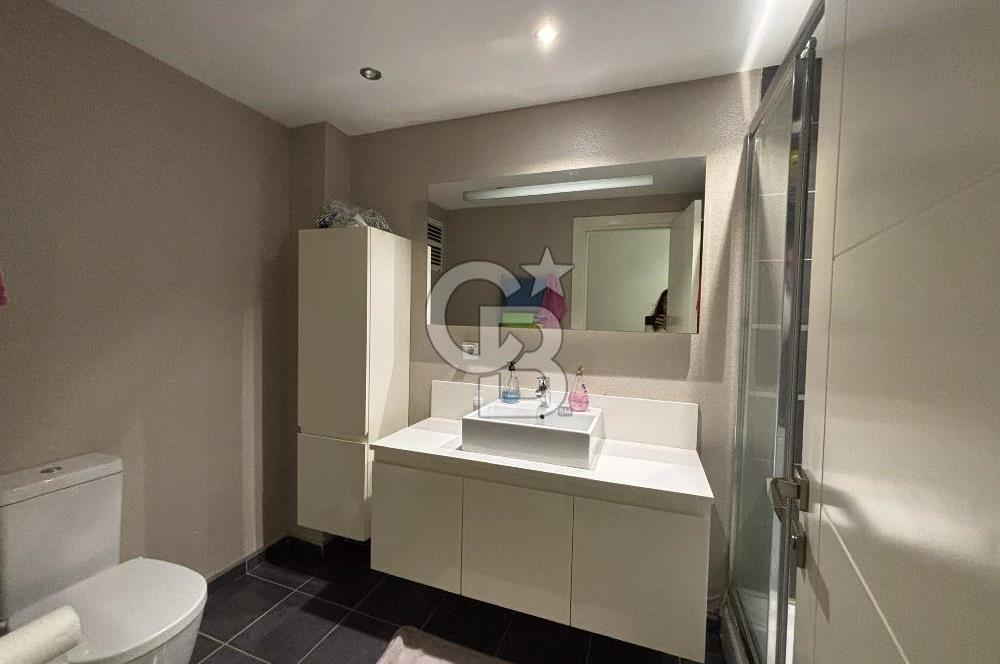 ÇEKMEKÖY TAŞDELEN IVORY SİTESİ'NDE HAVUZ MANZARALI 2+1 SATILIK DAİRE