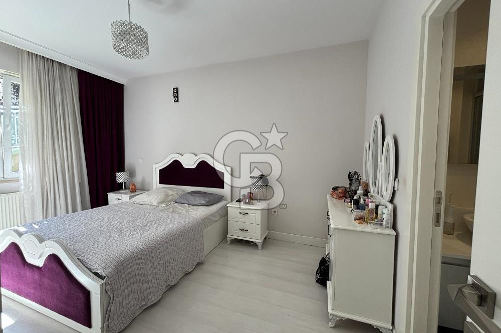 ÇEKMEKÖY TAŞDELEN IVORY SİTESİ'NDE HAVUZ MANZARALI 2+1 SATILIK DAİRE