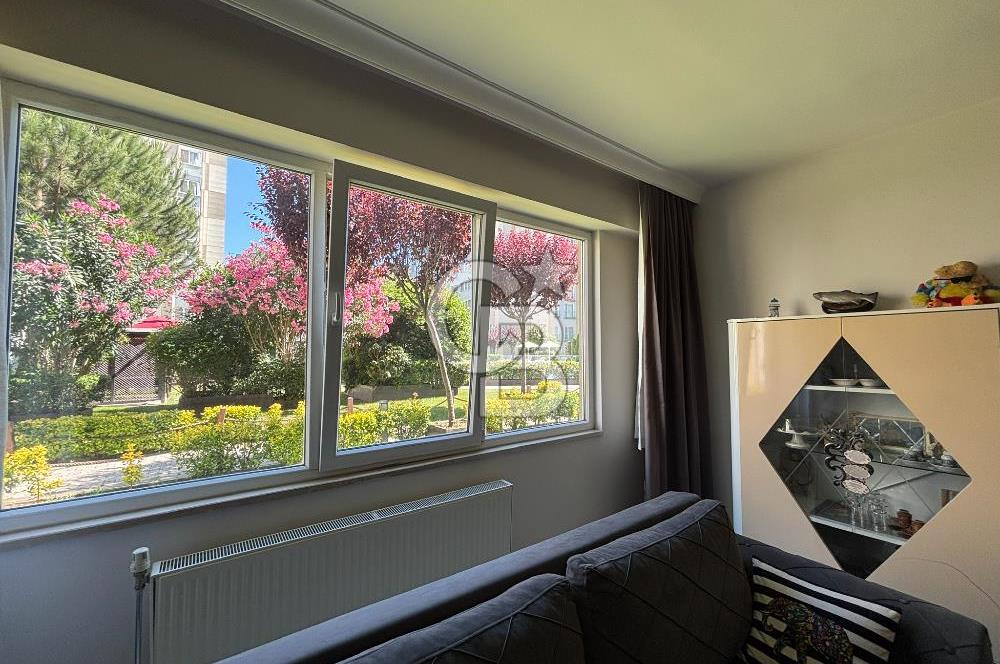 ÇEKMEKÖY TAŞDELEN IVORY SİTESİ'NDE HAVUZ MANZARALI 2+1 SATILIK DAİRE