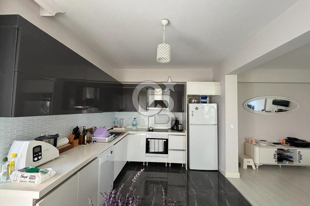 ÇEKMEKÖY TAŞDELEN IVORY SİTESİ'NDE HAVUZ MANZARALI 2+1 SATILIK DAİRE