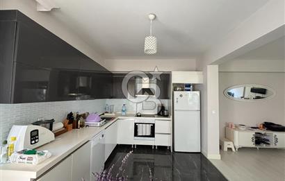 ÇEKMEKÖY TAŞDELEN IVORY SİTESİ'NDE HAVUZ MANZARALI 2+1 SATILIK DAİRE