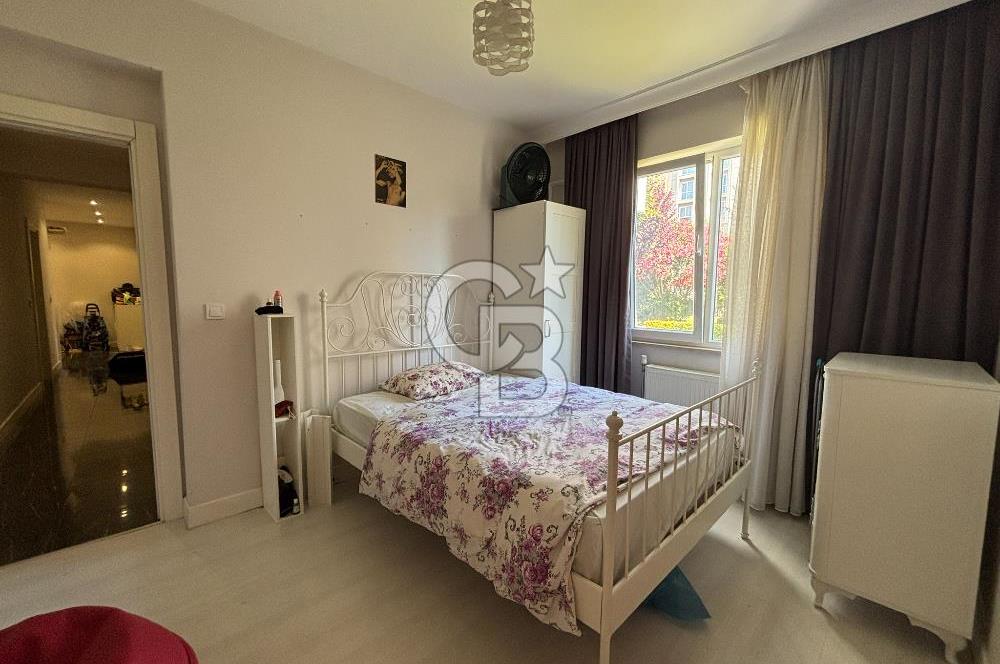 ÇEKMEKÖY TAŞDELEN IVORY SİTESİ'NDE HAVUZ MANZARALI 2+1 SATILIK DAİRE