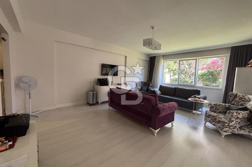 ÇEKMEKÖY TAŞDELEN IVORY SİTESİ'NDE HAVUZ MANZARALI 2+1 SATILIK DAİRE
