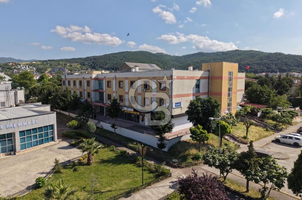 CB ENVOY BAŞİSKELE YENİKÖY 2.İŞ MERKEZİNDE SATILIK OFİS&BÜRO