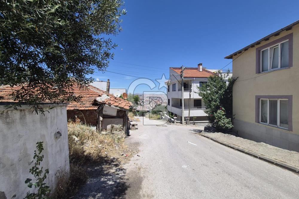 SÜTLÜCE MAHALLESİNDE KENTSEL DÖNÜŞÜMLÜK EV