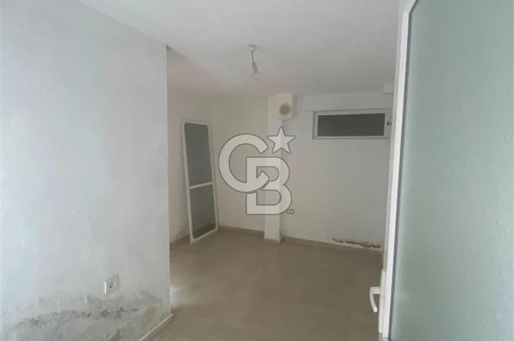 Seferihisar Doğanbey Banksis Sitesinde Satılık 4+2 Villa