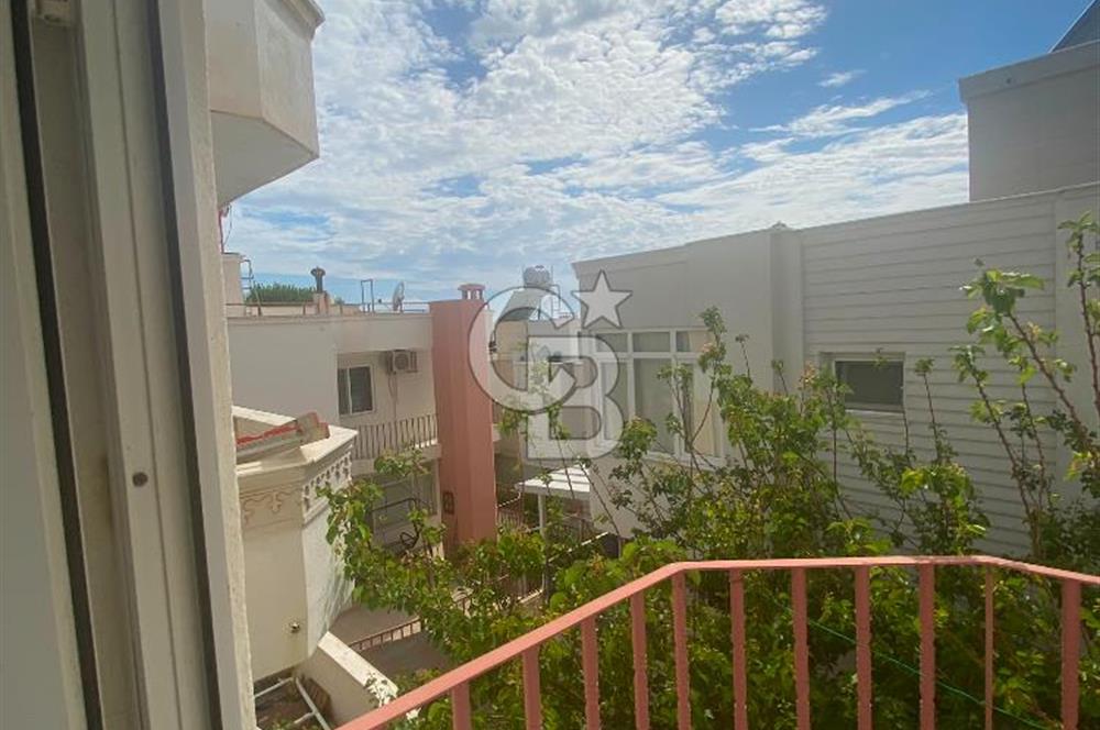 Seferihisar Doğanbey Banksis Sitesinde Satılık 4+2 Villa