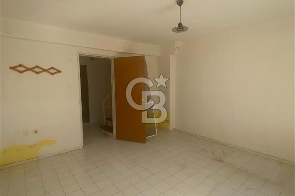 Seferihisar Doğanbey Banksis Sitesinde Satılık 4+2 Villa
