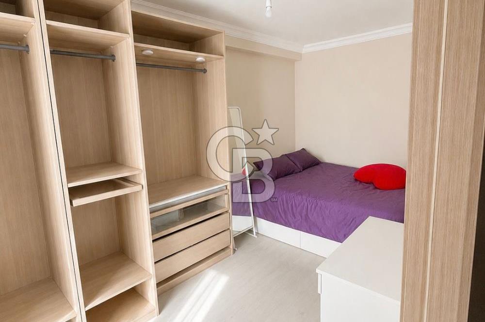BAYRAKLI'DA DENİZ MANZARALI 65m2 EŞYALI SATILIK 1+1 YENİ DAİRE