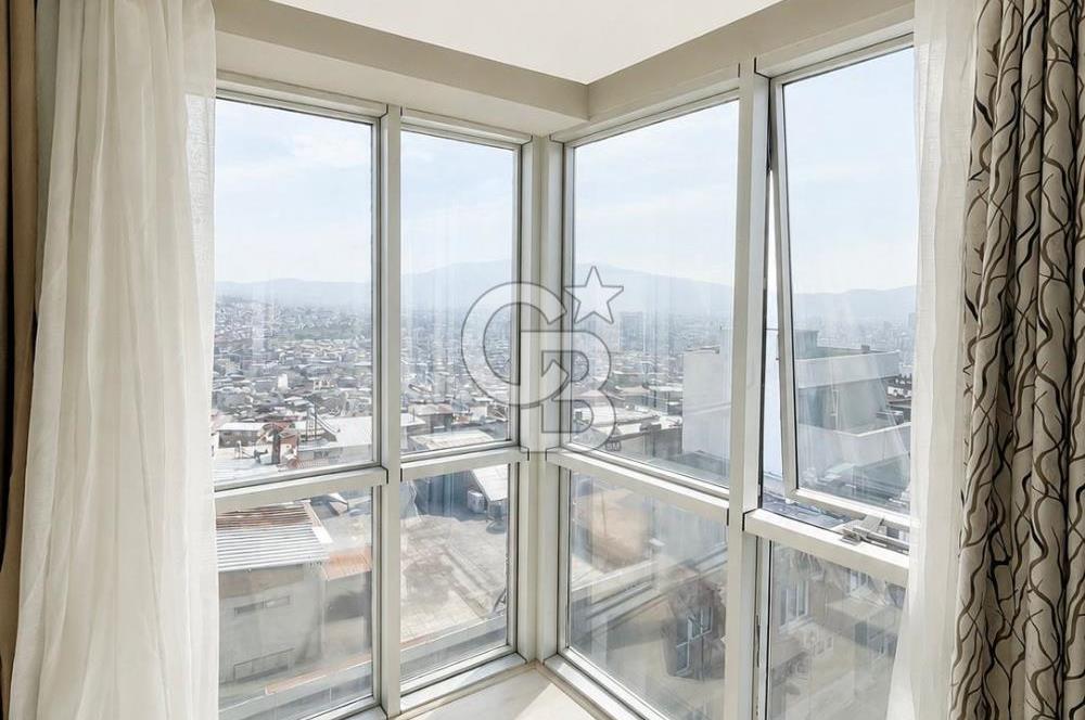 BAYRAKLI'DA DENİZ MANZARALI 65m2 EŞYALI SATILIK 1+1 YENİ DAİRE