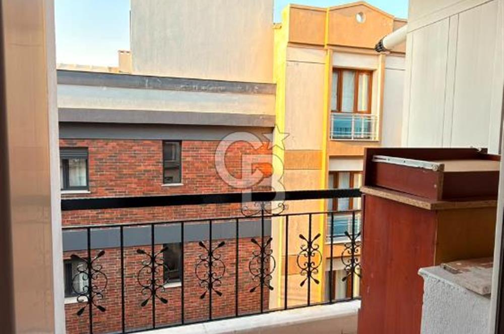 BUCA KOZAĞAÇTA K.OTOPARKLI GENİŞ SATILIK 2+1 DAİRE