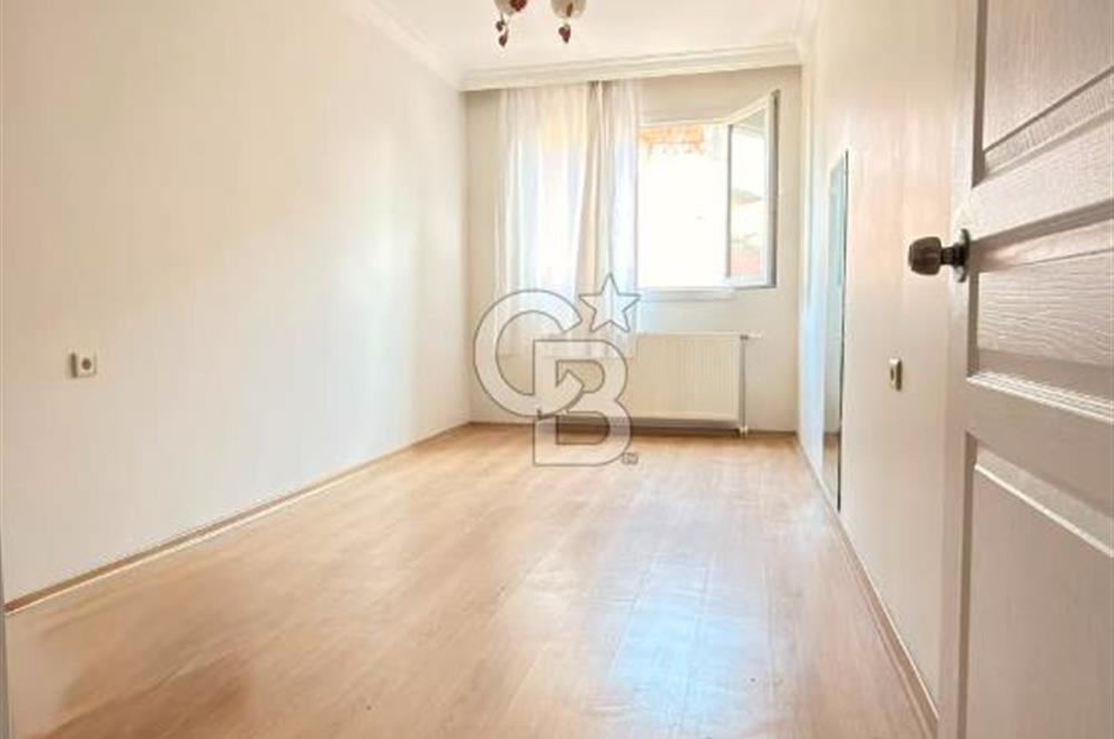 BUCA KOZAĞAÇTA K.OTOPARKLI GENİŞ SATILIK 2+1 DAİRE