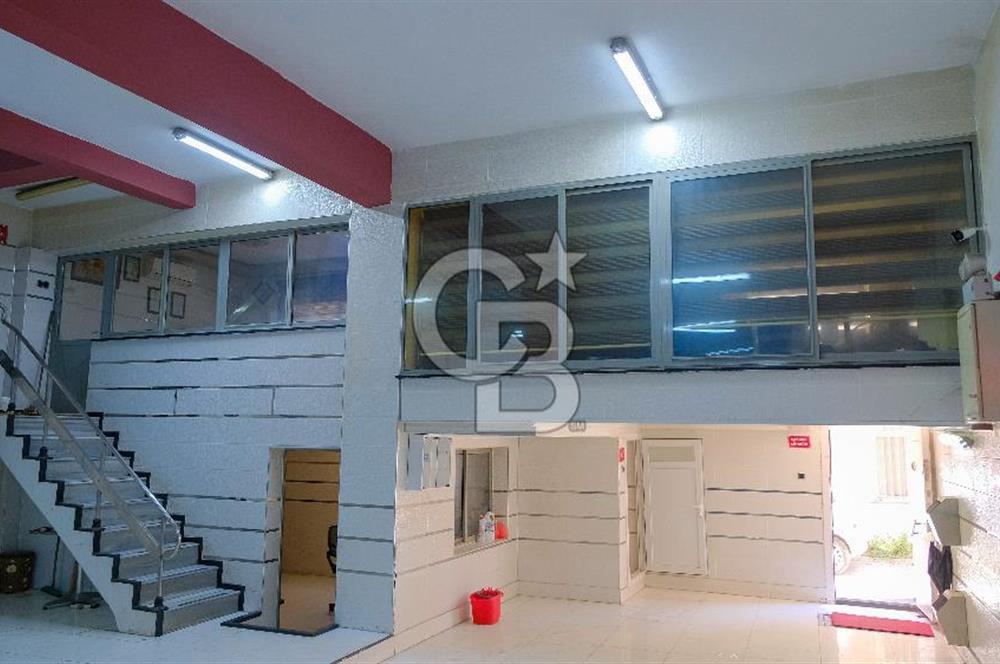 Çamdibi'nde Yatırımlık Satılık 3 Katlı İşyeri