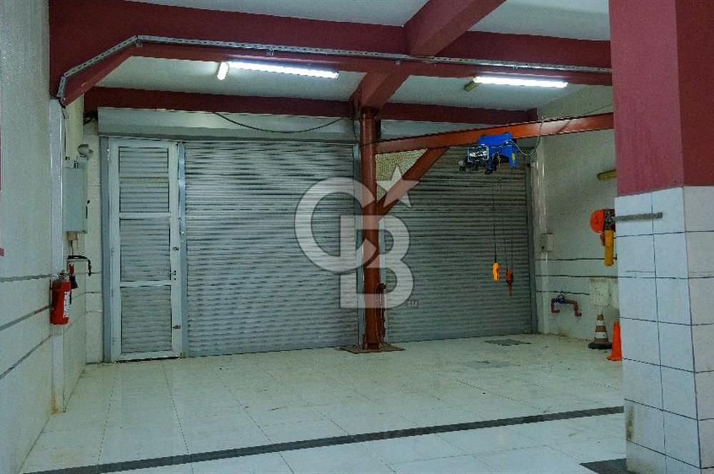 Çamdibi'nde Yatırımlık Satılık 3 Katlı İşyeri