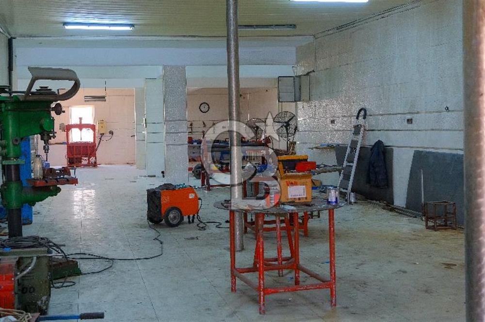 Çamdibi'nde Yatırımlık Satılık 3 Katlı İşyeri