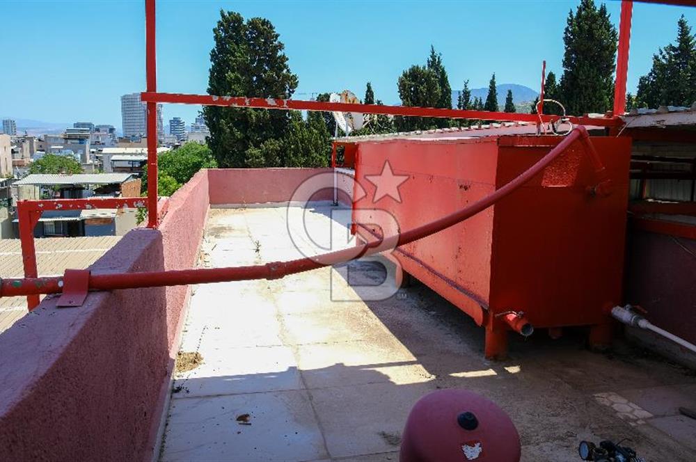 Çamdibi'nde Yatırımlık Satılık 3 Katlı İşyeri