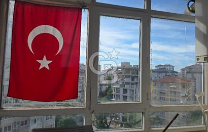 Kadıköy Sahrayıcedit'te Kiralık 4+1 Geniş Çatı Dubleksi