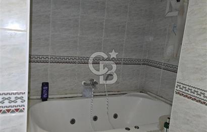 Kadıköy Sahrayıcedit'te Kiralık 4+1 Geniş Çatı Dubleksi
