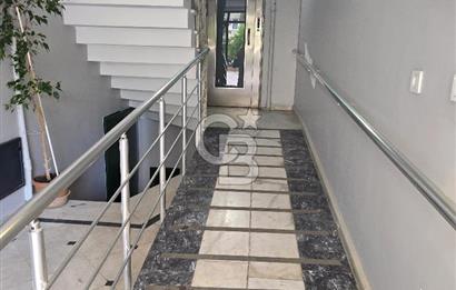 Kadıköy Sahrayıcedit'te Kiralık 4+1 Geniş Çatı Dubleksi