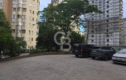 Kadıköy Sahrayıcedit'te Kiralık 4+1 Geniş Çatı Dubleksi