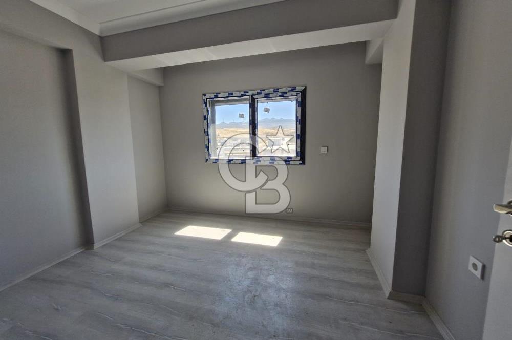 İZMİR MENEMEN YAHSELLİ'DE KİRALIK 1+1 DAİRE