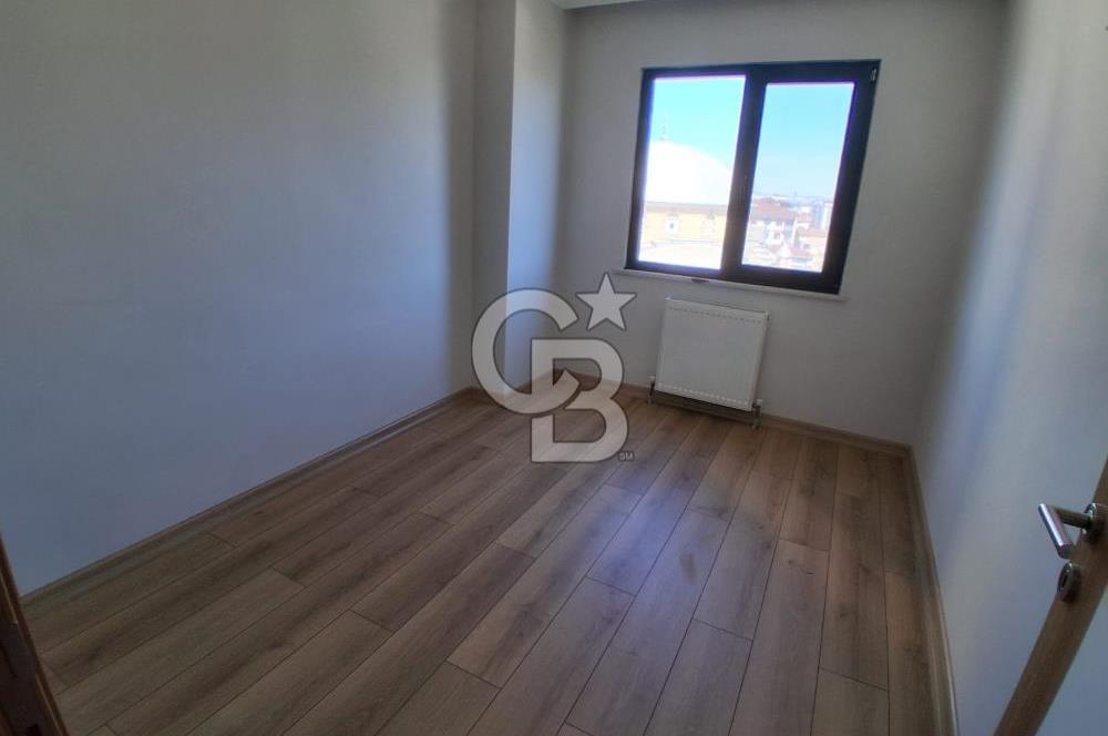 Pendik Güllübağlar satılık 3+1 önü kapanmaz daire 100 m2 net