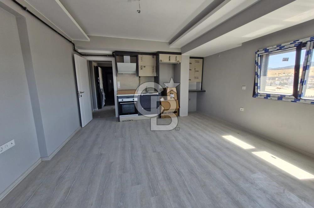 İZMİR MENEMEN YAHSELLİ'DE KİRALIK 1+1 DAİRE