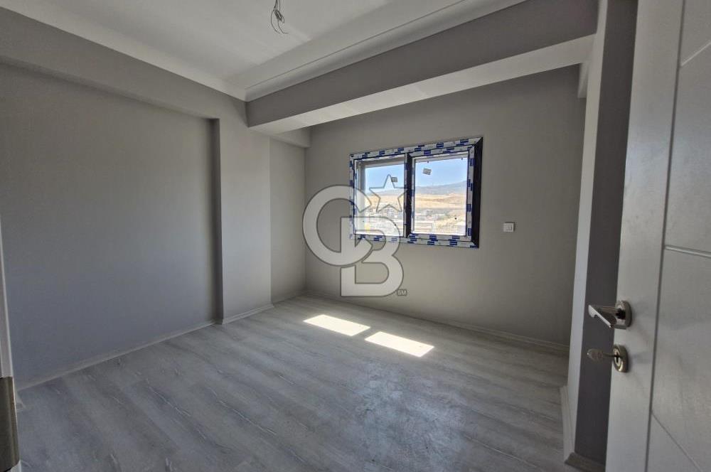 İZMİR MENEMEN YAHSELLİ'DE KİRALIK 1+1 DAİRE