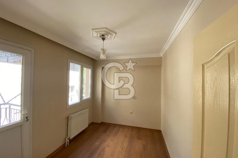 Karşıyaka Örnekköyde Kiralık  2+1 Daire