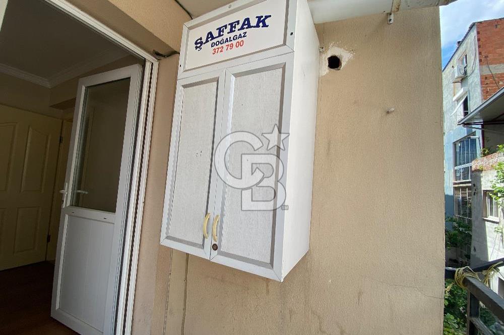 Karşıyaka Örnekköyde Kiralık  2+1 Daire