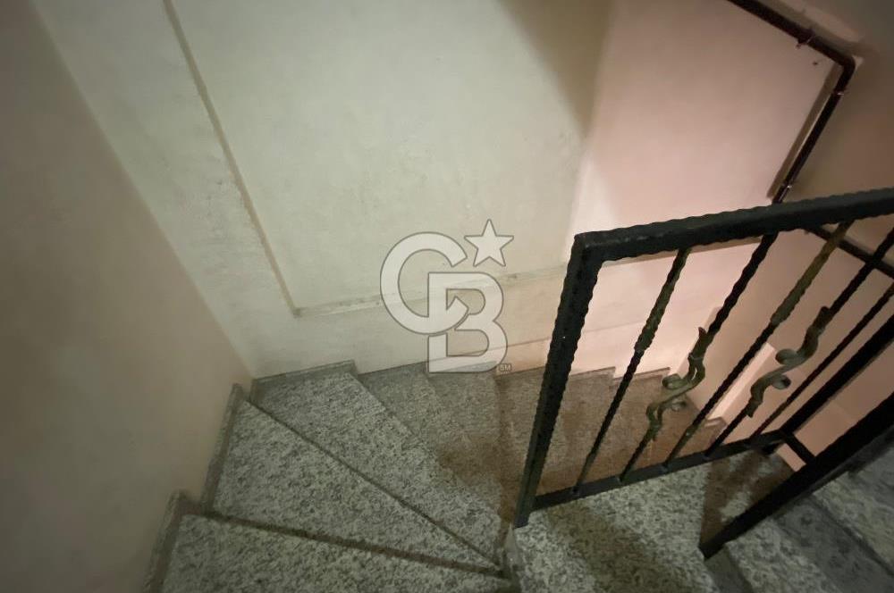 Karşıyaka Örnekköyde Kiralık  2+1 Daire