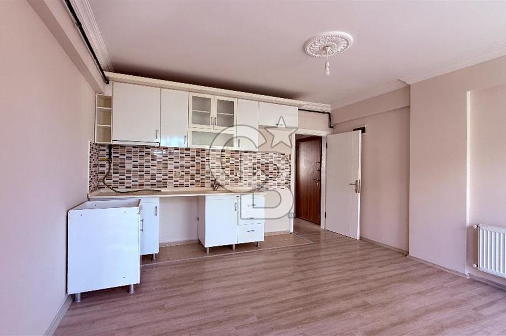 ÇANAKKALE KEPEZ'DE ÖNÜ AÇIK, ARA KAT KİRALIK 1+1 UYGUN DAİRE!
