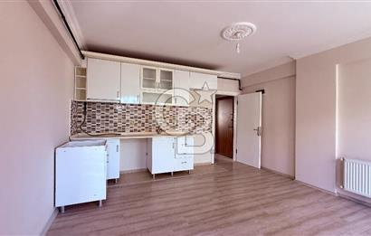 ÇANAKKALE KEPEZ'DE ÖNÜ AÇIK, ARA KAT KİRALIK 1+1 UYGUN DAİRE!