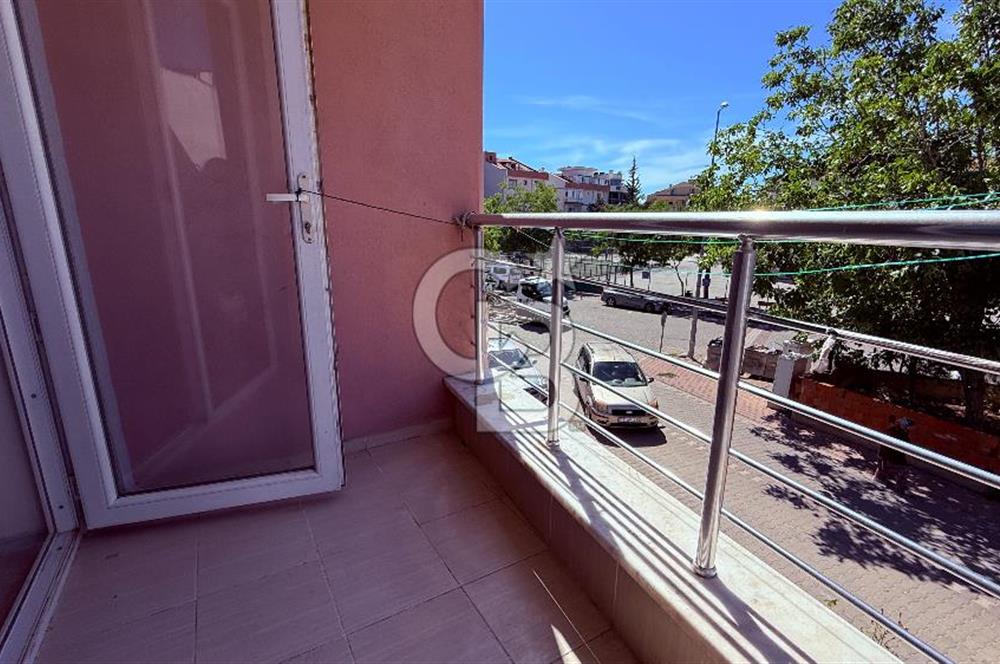 ÇANAKKALE KEPEZ'DE ÖNÜ AÇIK, ARA KAT KİRALIK 1+1 UYGUN DAİRE!