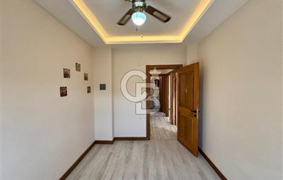 Ayvalık Altınova Merkezi Konumda 3+1 Satılık Müstakil Taş Ev