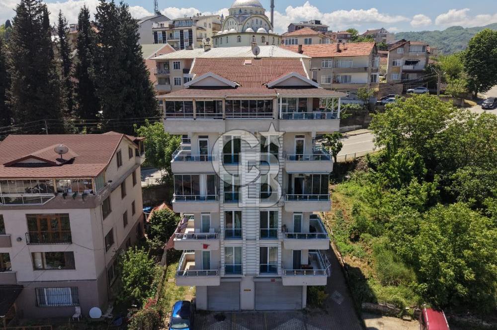 CB ENVOY'DAN GÖLCÜK ŞEHİTLER'DE DENİZ MANZARALI 2+1 GENİŞ DAİRE
