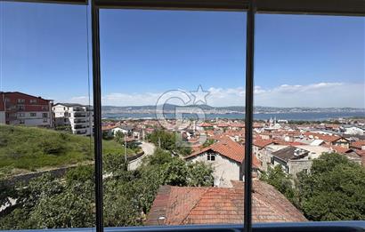 CB ENVOY'DAN GÖLCÜK ŞEHİTLER'DE DENİZ MANZARALI 2+1 GENİŞ DAİRE