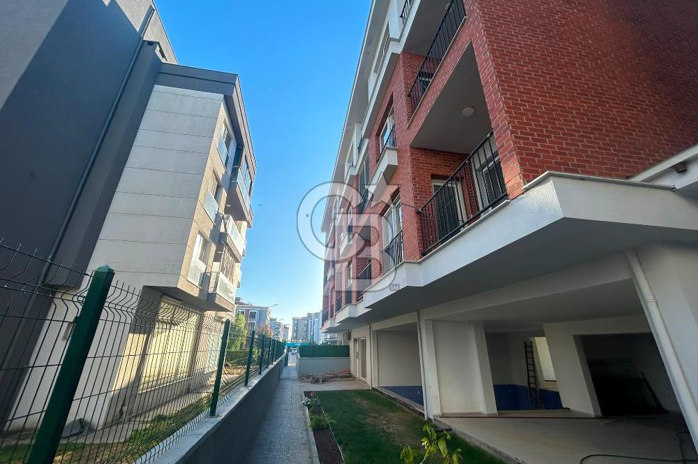 Menemen Seyrek'te Merkezi Konumda Satılık 1+1 Daire